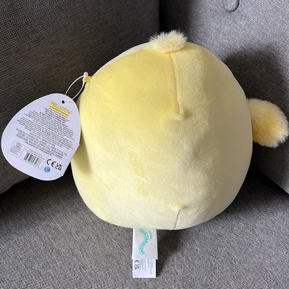 Aimee the Chick Squishmallow 8in - Picture 4 of 4